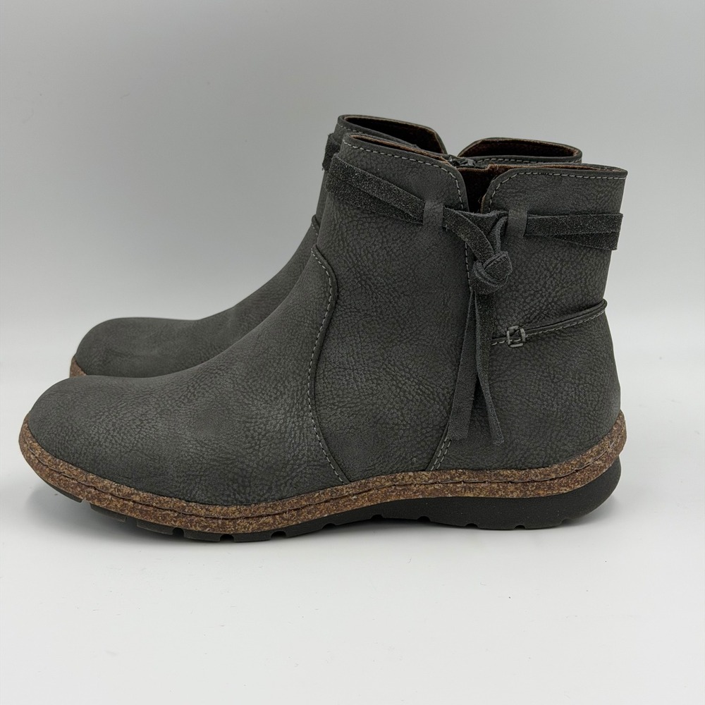 NWB BOC by Born Addi Dark Gray Nubuck PU Ankle Boots Womens Size 6M Faux Leather